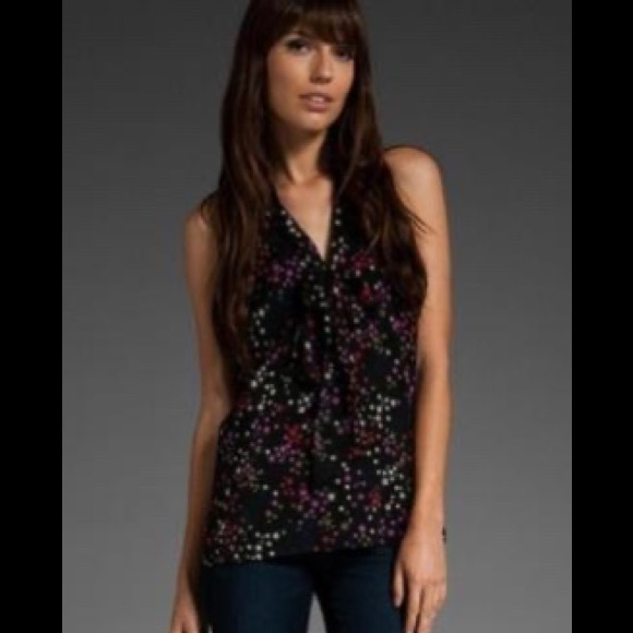 Trina Turk jazzy star print top, size 0 - Picture 3 of 8